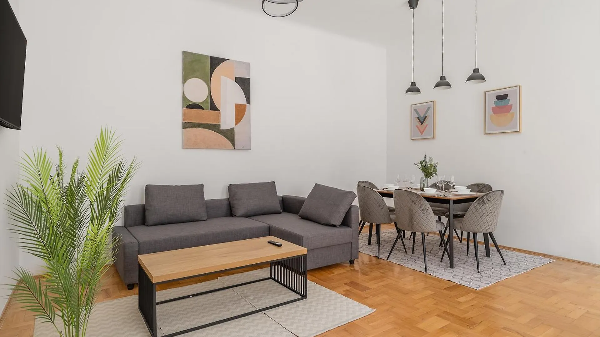 Quiet Central Apartment Near Heroes Square By Cavaland Budapest